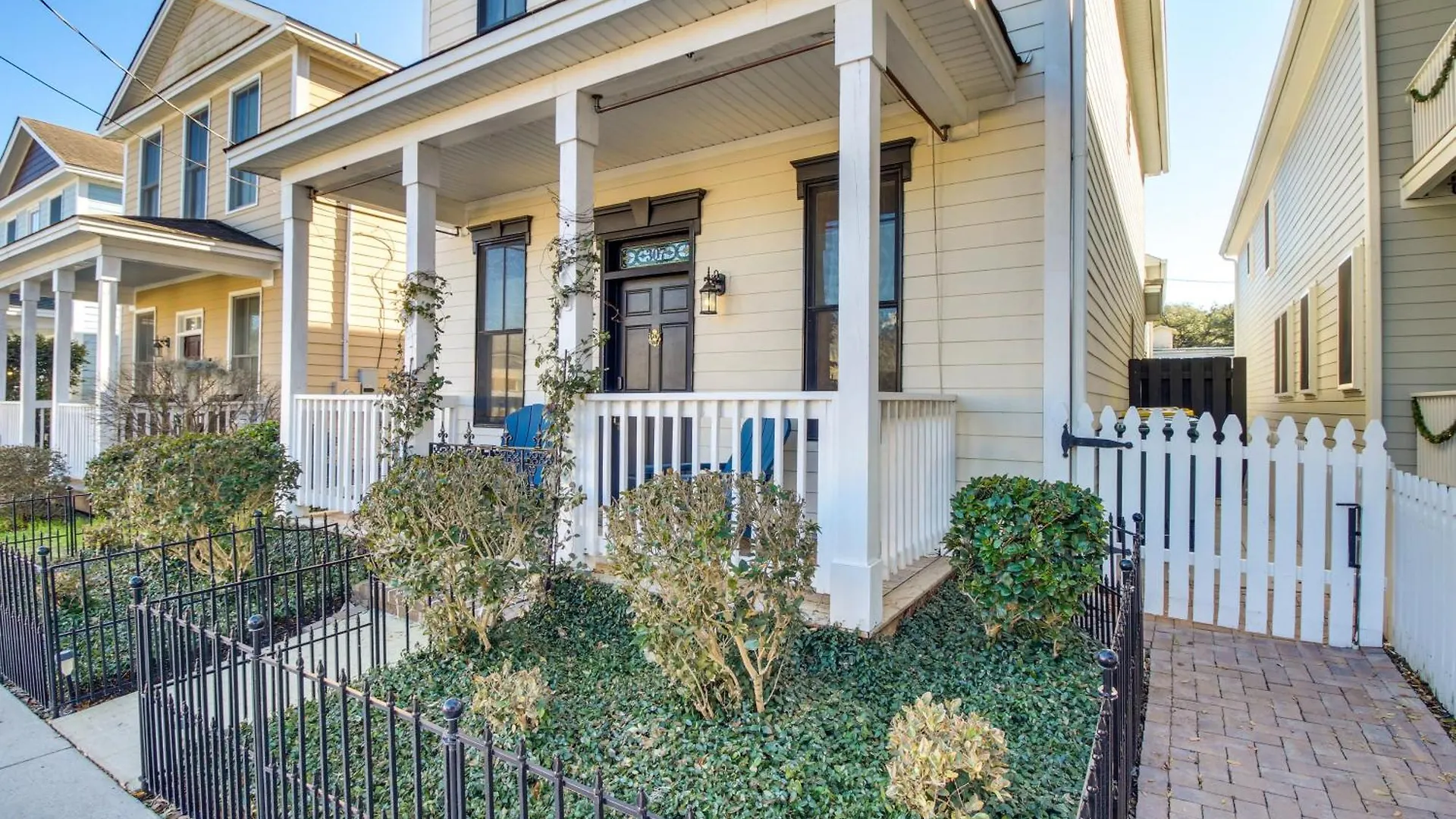 Сasa de vacaciones Chic Thomas Square Home In Walkable Location! Savannah